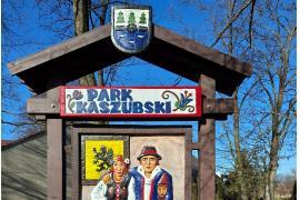 <b>CZERSK. `NOWE ŻYCIE PARKU KASZUBSKIEGO`. Zarząd Osiedla Nr 2 Chojnickie w Czersku: Zaczniemy działać pełną parą (ZDJĘCIA)</b>