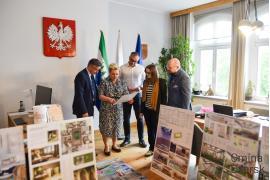<b>CZERSK. Wracają z pomysłem! Czersk inspiruje, młodzi projektują (ZDJĘCIA)</b>