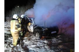 <b>Pożar samochodu w Czersku (FOTO)</b>